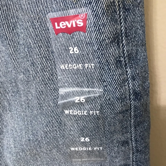 Levi’s wedgie icon fit twisted fate - Picture 5 of 6